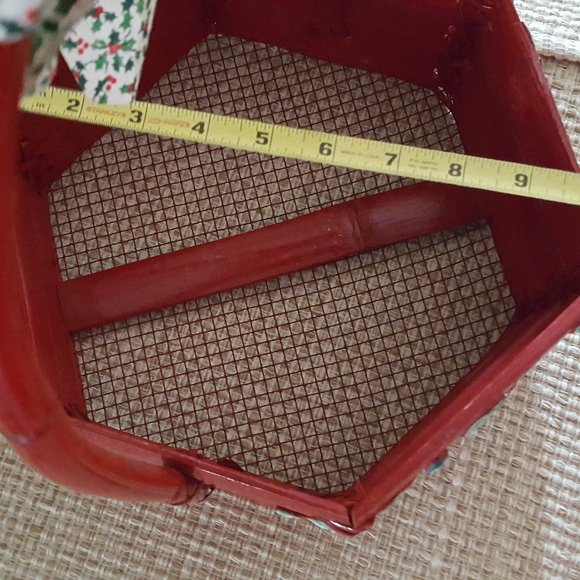 Holiday Gift Basket - Picture 3 of 7